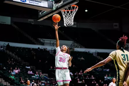 Aniyah Johnson vs. Charlotte