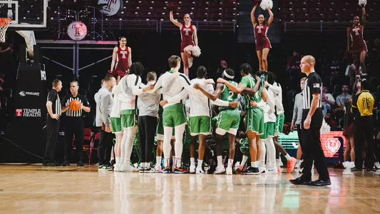 Men's Basketball Huddle