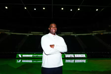 Head Coach Daniyal Robinson