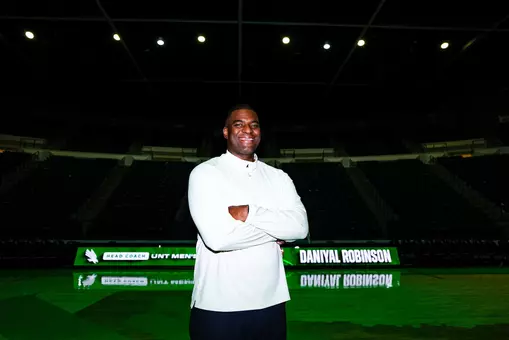Head Coach Daniyal Robinson