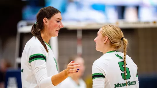 Lilly Croshaw Alessandra Romo