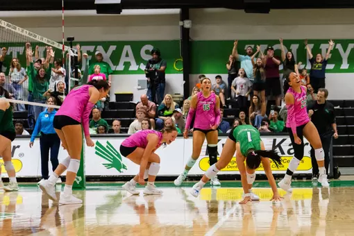 Celebration Hype Pink vs. South Florida