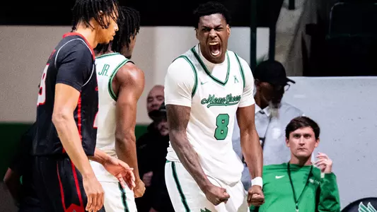 Josiah Shackleford Yelling After A Dunk