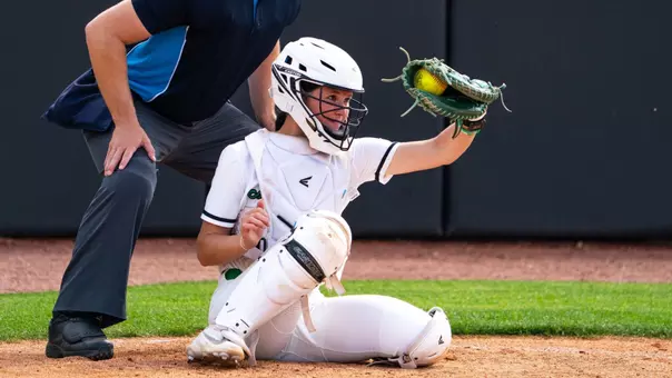 Elizabeth Moffitt catches a pitch against Florida Atlantic on April 2