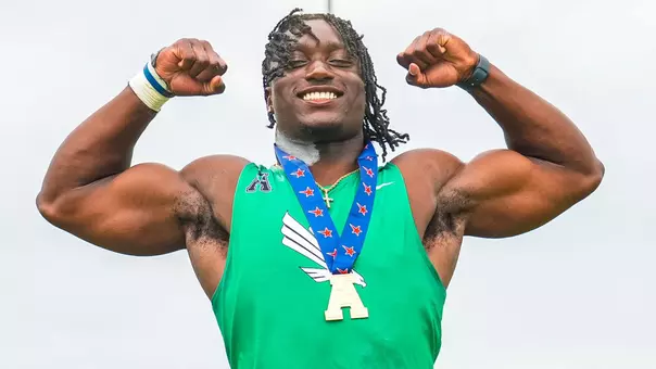 Olu Williams at the 2026 American Outdoor Championships in Denton