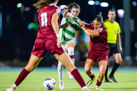 Mia Bernard against ULM