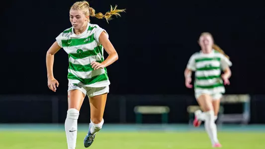 Payton Annis against South Florida