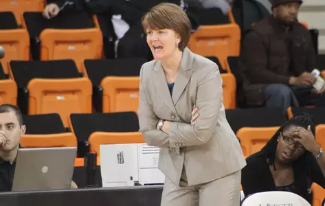 Long Range Shooting Lifts Eagles over Women's Basketball, 98-50 Image