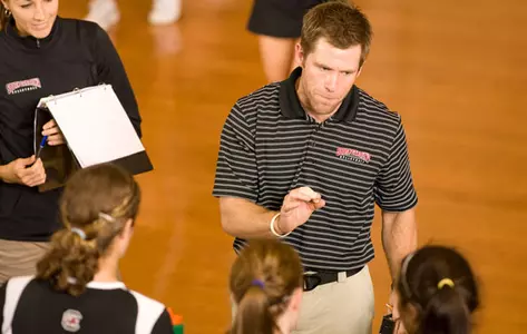 Jacksonville Slips Past Mercer Volleyball, 3-2 Image