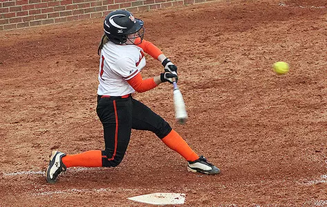Bears Pick Up Doubleheader Sweep at Samford Scramble Image