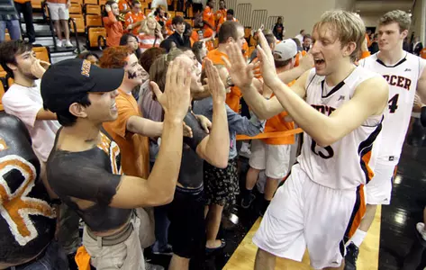 Men's Basketball Downs Tennessee State in CIT Opener Image