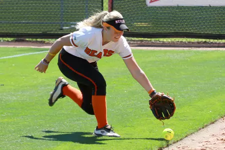 Bears Earn Split With Visiting Georgia Southern Image