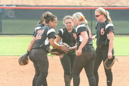 Softball Begins Atlantic Sun Play With Weekend Tilts At USC Upstate and East Tennessee State Image