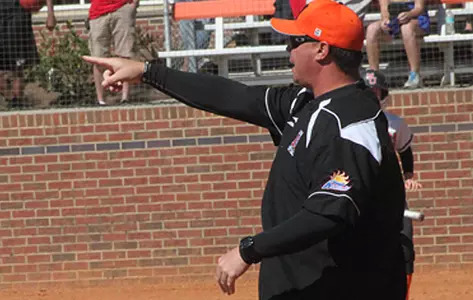Softball Continues Work in Fall Schedule Against Darton Image