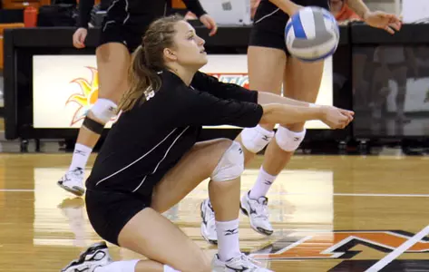 Volleyball Drops Two on Final Day of the GSU Invitational Image