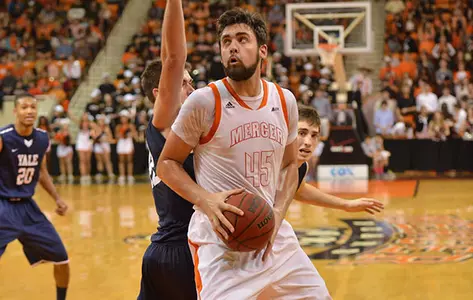 Men's Basketball Drops 96-82 Decision at Oklahoma Image