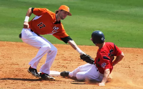 Missed Opportunities Haunt No. 21 Mercer in 6-4 Loss to Belmont Image