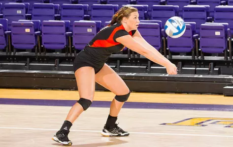 Volleyball Splits Matches with UAB, Jacksonville State Image