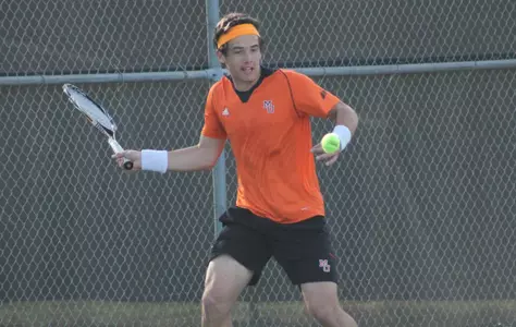 Men's Tennis Drops 6-1 Decision to Wofford Image