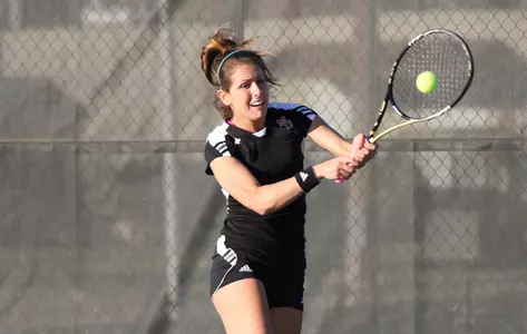 UNC Wilmington Blanks Women's Tennis in Season-Opener Image