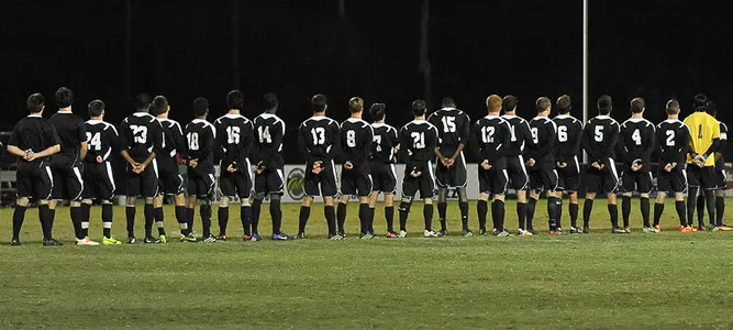 Men's Soccer To Face UNCG in SoCon Semifinals Image
