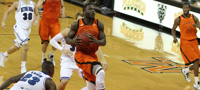 Men's Basketball Falls at Seton Hall, 63-47 Image