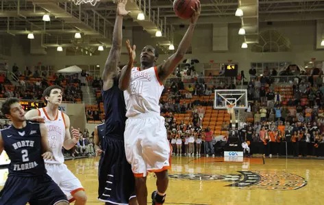 Men's Basketball Stunned in Overtime Loss to UNF Image