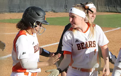 Softball Stuns Kennesaw State with two Walk-offs Image