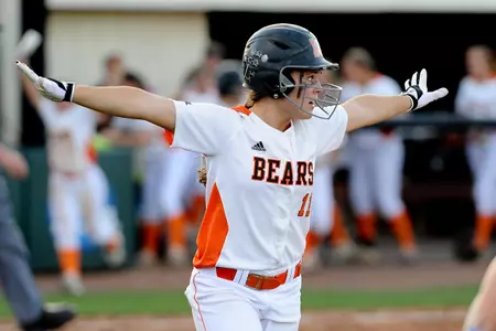 Softball Advances to Second Round of Atlantic Sun Tournament with win over Kennesaw State Image