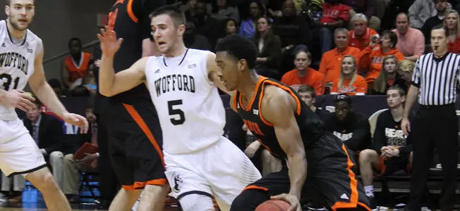 Wofford Edges Mercer Hoops in Battle of Top SoCon Teams Image