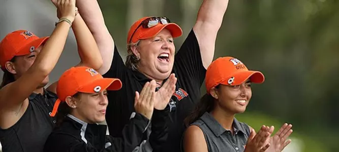Women's Golf Completes Opening Round of Forest Oaks Fall Classic Image