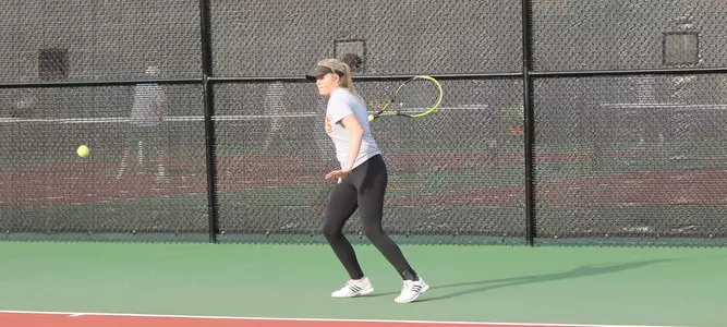 Women's Tennis Falls 4-1 to Florida Atlantic Image