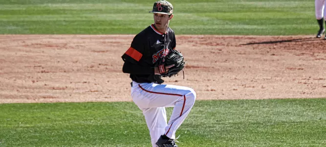 Baseball Evens Series with 3-2 Win Over Bradley Image