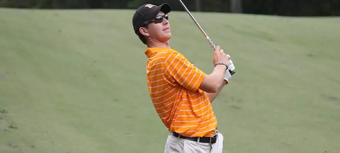 Men's Golf in Sixth After Opening Day of Linger Longer Invitational Image
