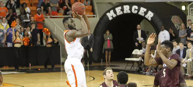 Men's Basketball Edged by ULM in CBI Quarterfinal, 71-69 Image