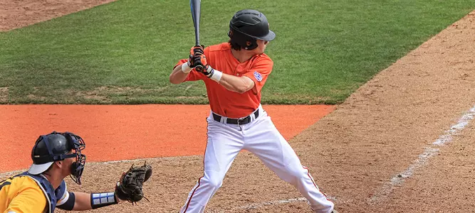 Baseball Remains Perfect in SoCon Play with 9-5 Defeat of Furman Image