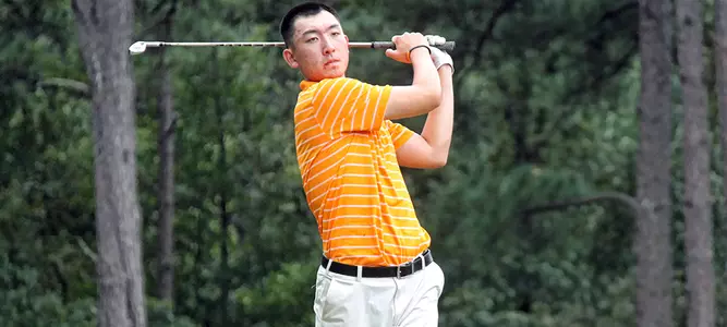 Ren Leads Mercer on Opening Day of Tiger Invitational Image