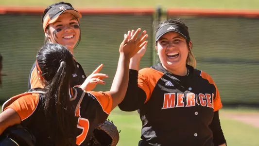 Maxine Rodriguez, Jaya Alaan, Jill McElderry vs. GMC