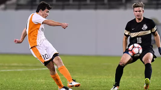 Kobe Perez vs Wofford