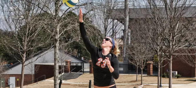 Mercer Beach Volleyball Drops a Pair of Matches on Friday Image