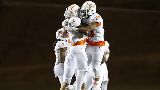 Will Coneway, Lee Bennett