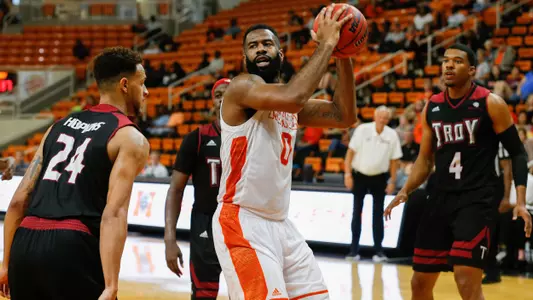 Desmond Ringer vs. Troy