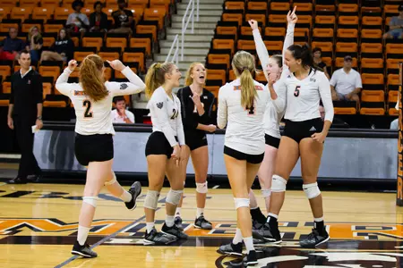 Mercer Volleyball Team