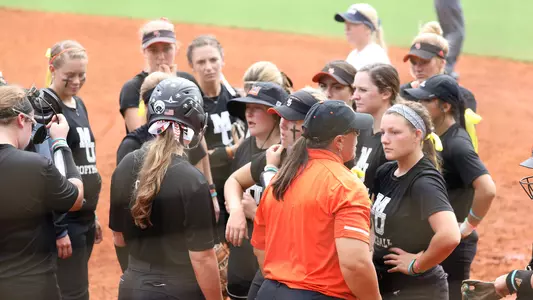 Fall Ball Team Huddle 1004