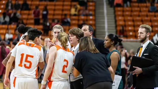 Team Huddle vs FSU 1228