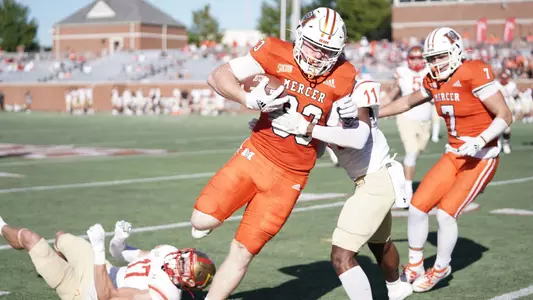 Drake Starks breaks tackle