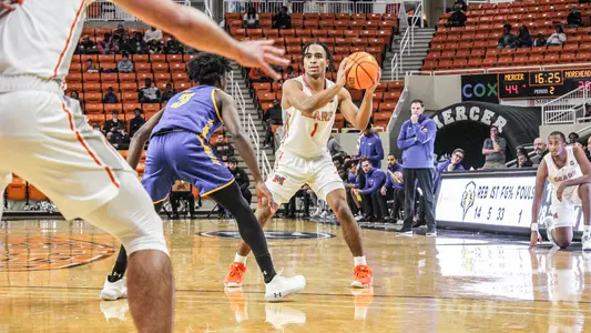 Kamar Robertson holding the ball