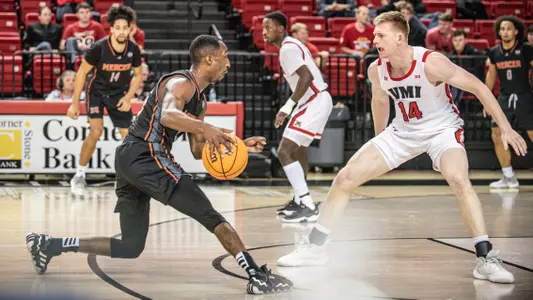 Shawn Walker Jr. dribbling
