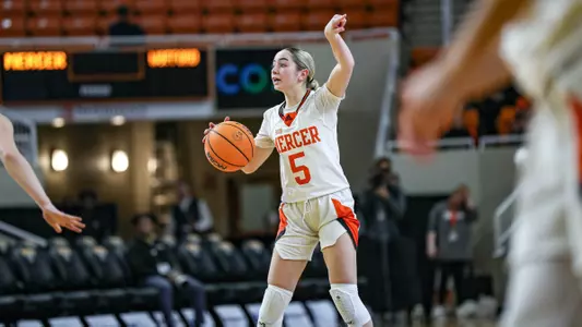 Erin Houpt point guard