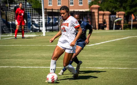 Moorman dribbling ETSU